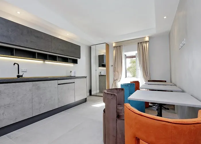 Relais Aquarium Bed and breakfast 4*
